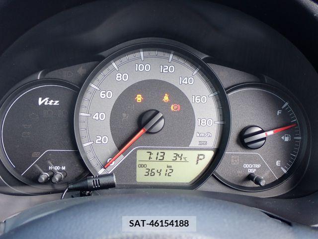 Toyota VITZ 2018-04 327884-14