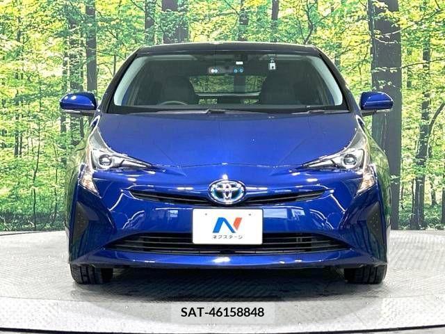 Toyota PRIUS 2016-06 281852-14