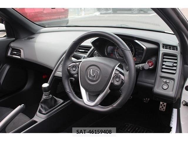 Honda S660 2016-03 215196-13