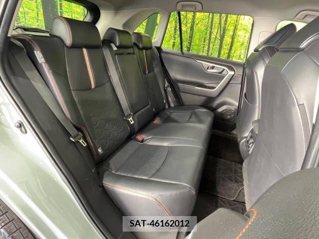 Toyota RAV4 2021-02 282698-9