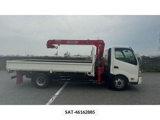 Hino DUTRO 2012-04 320420-2