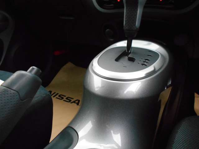 Nissan JUKE 2014-12 181904-16