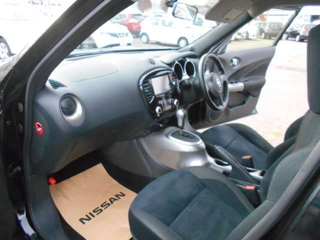 Nissan JUKE 2014-12 181904-9
