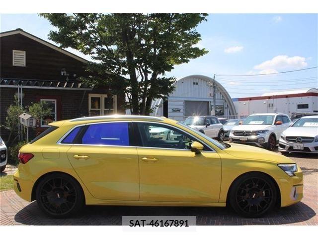 Audi A3 2021-06 348740-1