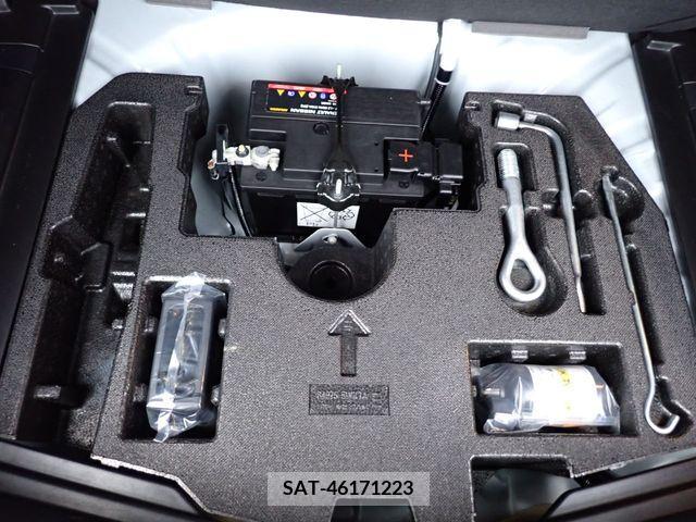 Nissan NOTE 2018-09 279820-21