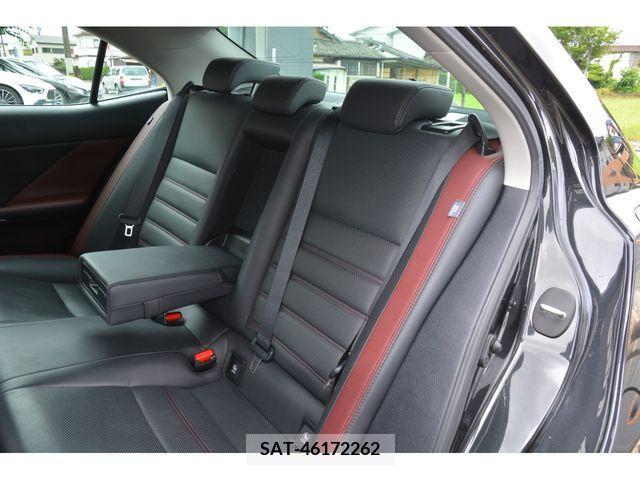 Lexus IS 2020-02 354067-17