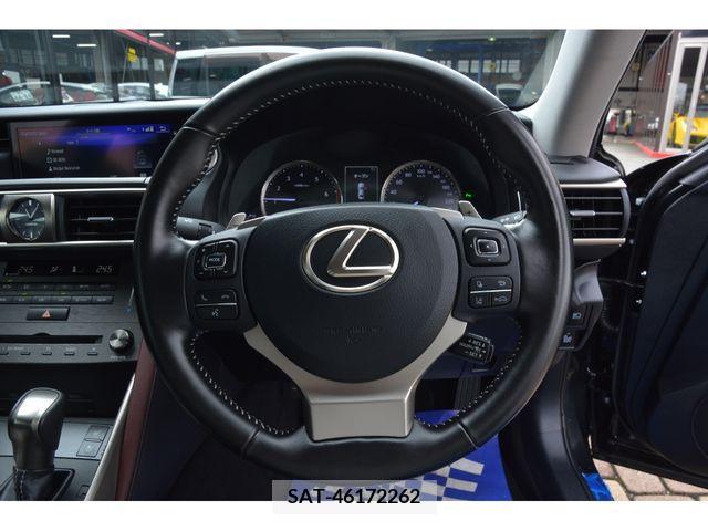 Lexus IS 2020-02 354067-7
