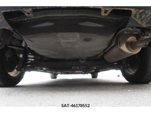 Toyota PRIUS ALPHA 2013-11 382185-18