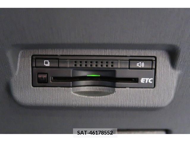 Toyota PRIUS ALPHA 2013-11 382185-10