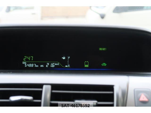 Toyota PRIUS ALPHA 2013-11 382185-12