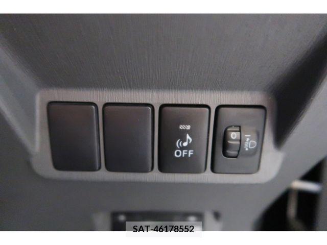 Toyota PRIUS ALPHA 2013-11 382185-9