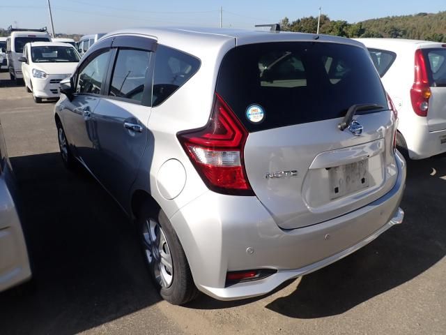Nissan NOTE 2018-11 21893-8