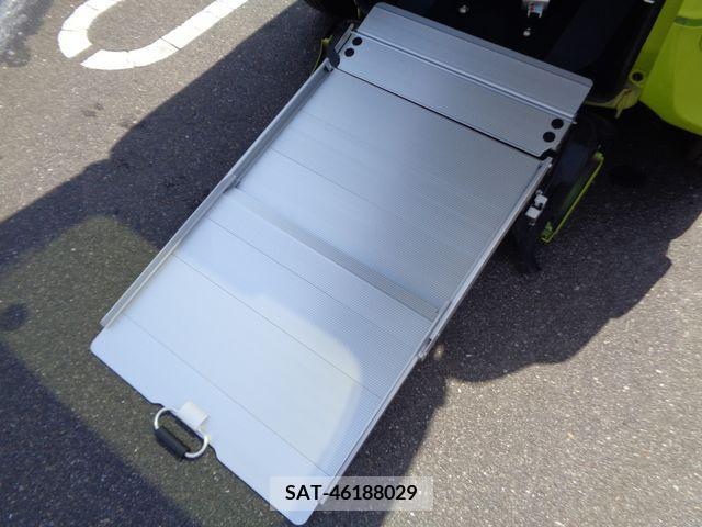 Daihatsu TANTO 2019-10 310383-8