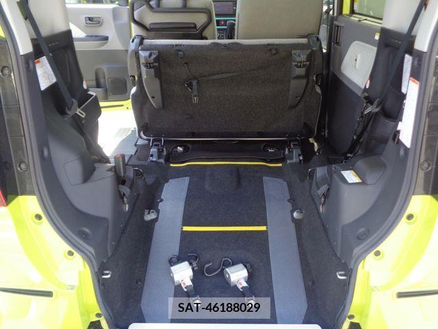 Daihatsu TANTO 2019-10 310383-12