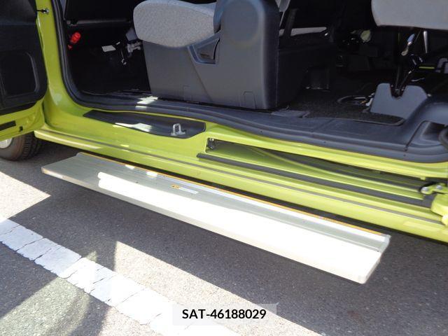 Daihatsu TANTO 2019-10 310383-17