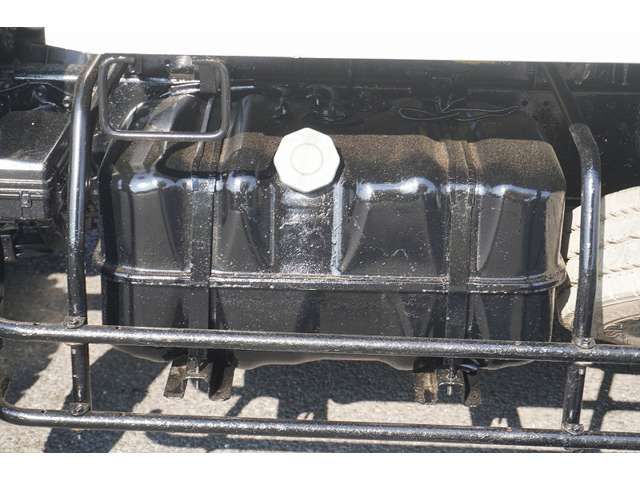 Isuzu FORWARD 2011-07 193493-16