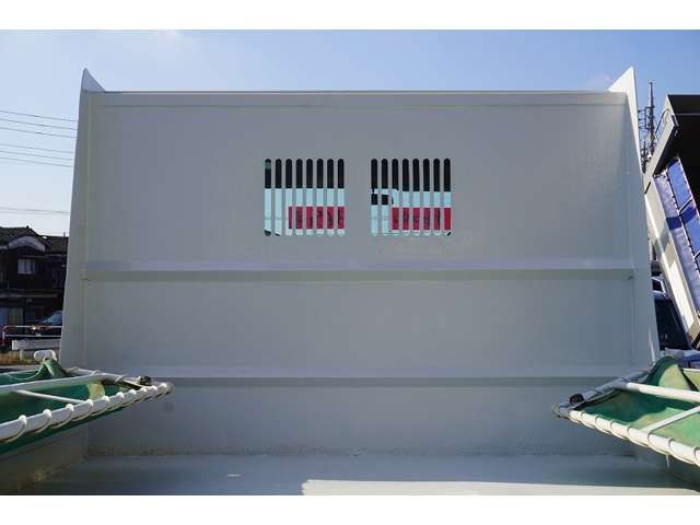 Isuzu FORWARD 2011-07 193493-18
