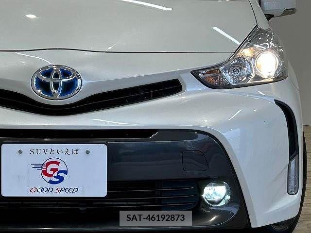 Toyota PRIUS ALPHA 2015-12 322245-17