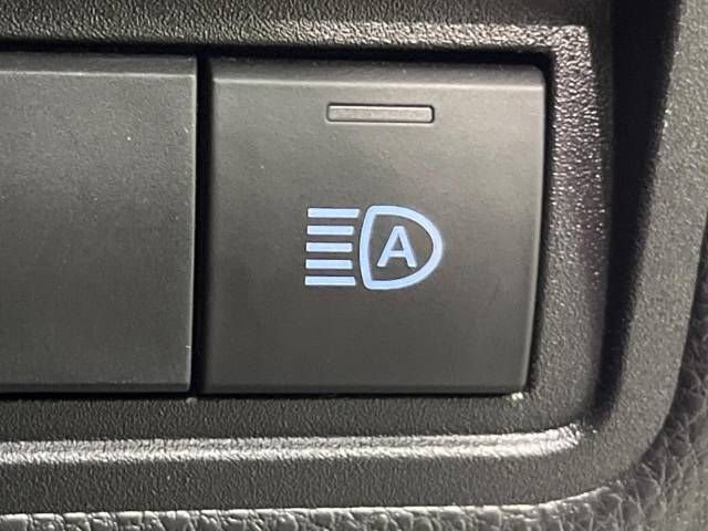 Toyota YARIS 2022-02 191511-4