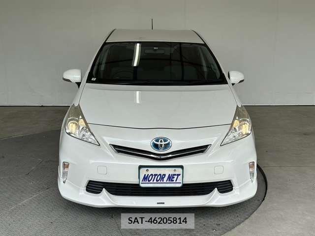 Toyota PRIUS ALPHA 2013-03 230505-9