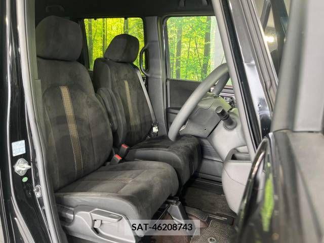 Honda N BOX CUSTOM 2017-12 364928-8