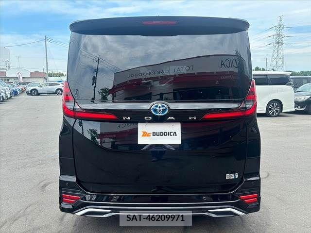 Toyota NOAH HYBRID 2022-08 333190-13