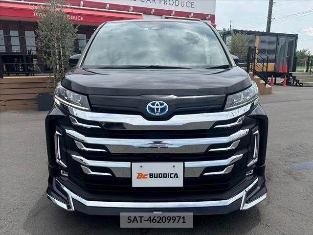 Toyota NOAH HYBRID 2022-08 333190-8