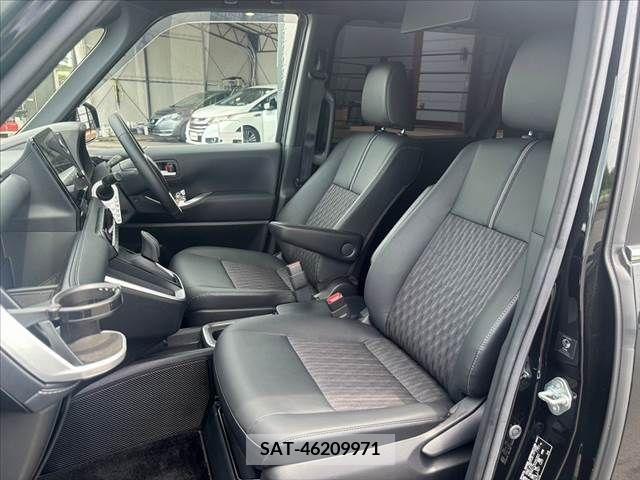 Toyota NOAH HYBRID 2022-08 333190-16