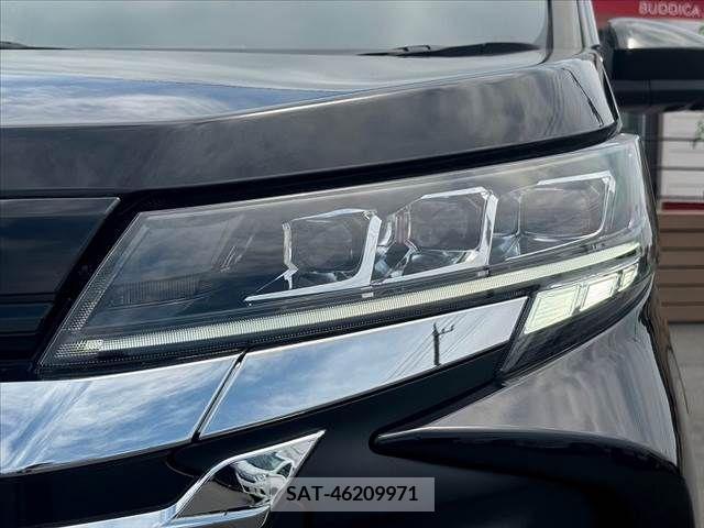 Toyota NOAH HYBRID 2022-08 333190-29
