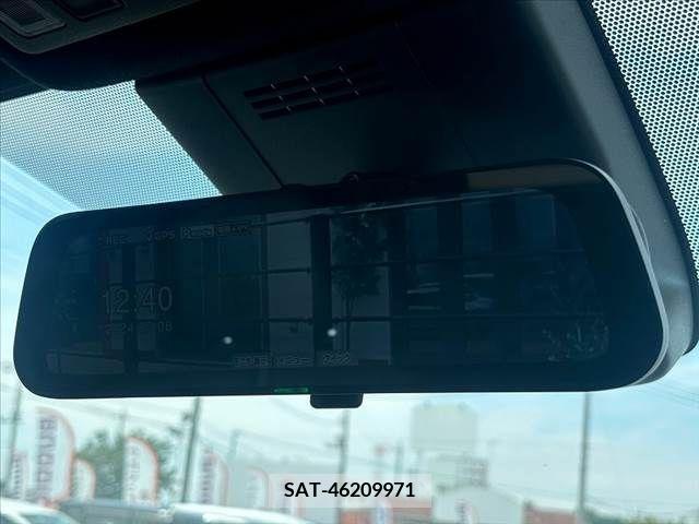 Toyota NOAH HYBRID 2022-08 333190-23