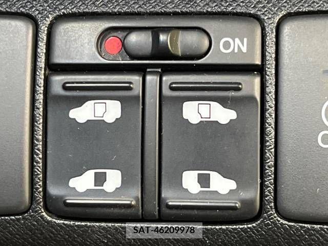 Honda STEP WGN 2013-09 286200-2