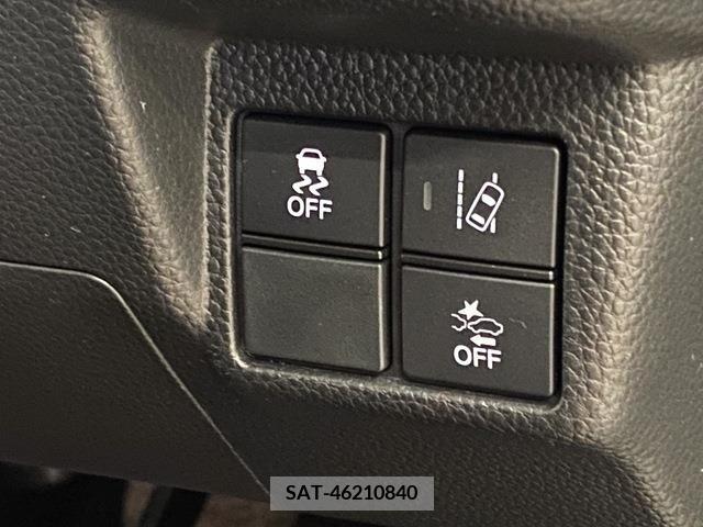 Honda N BOX CUSTOM 2018-08 329918-12