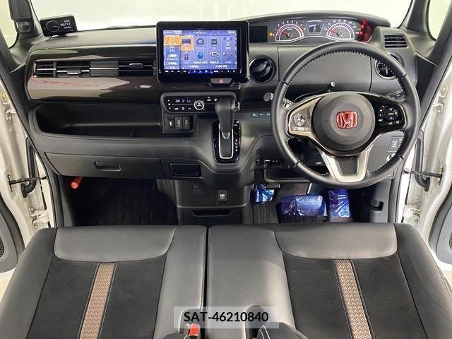 Honda N BOX CUSTOM 2018-08 329918-2