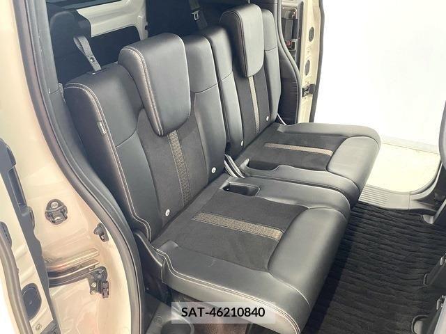 Honda N BOX CUSTOM 2018-08 329918-8