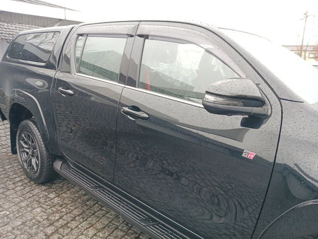 Toyota HILUX 2022-11 196446-4