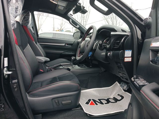 Toyota HILUX 2022-11 196446-11