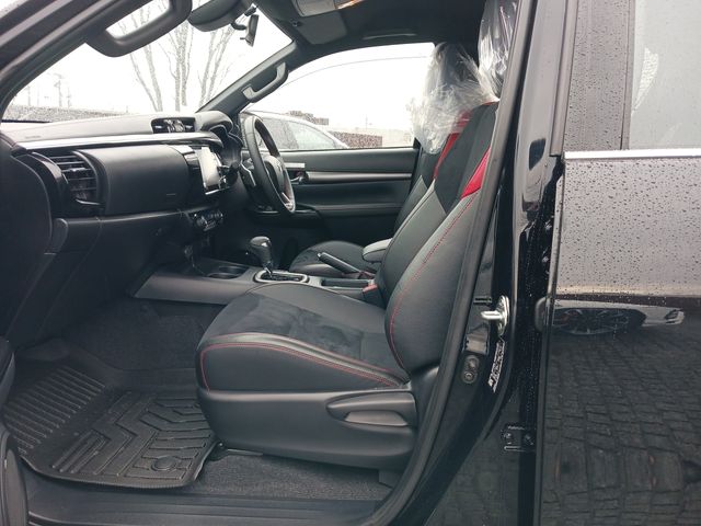 Toyota HILUX 2022-11 196446-24