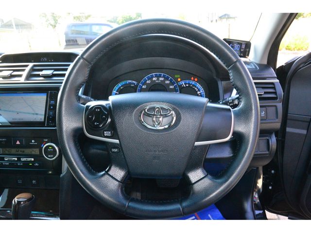 Toyota CAMRY HYBRID 2012-01 195986-7