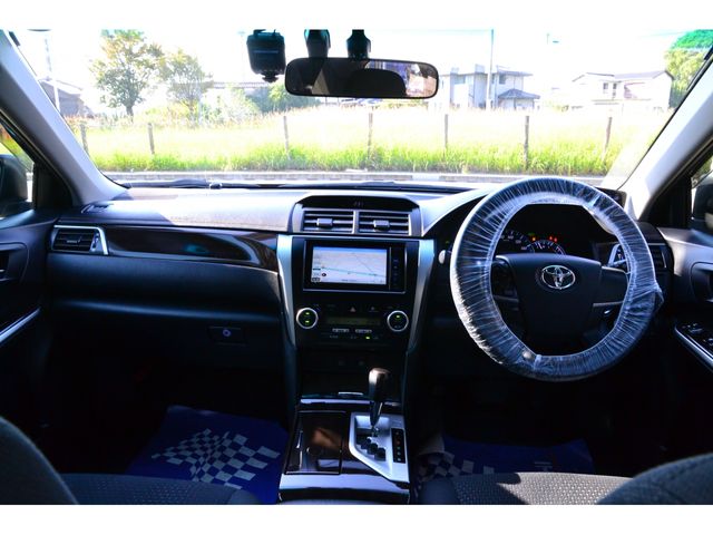 Toyota CAMRY HYBRID 2012-01 195986-6