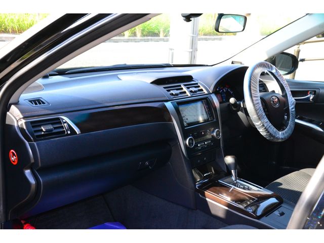 Toyota CAMRY HYBRID 2012-01 195986-14