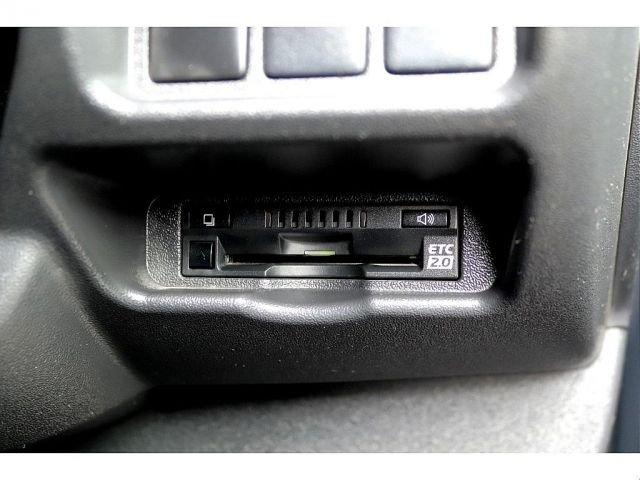 Toyota HIACE VAN 2019-01 8970-18