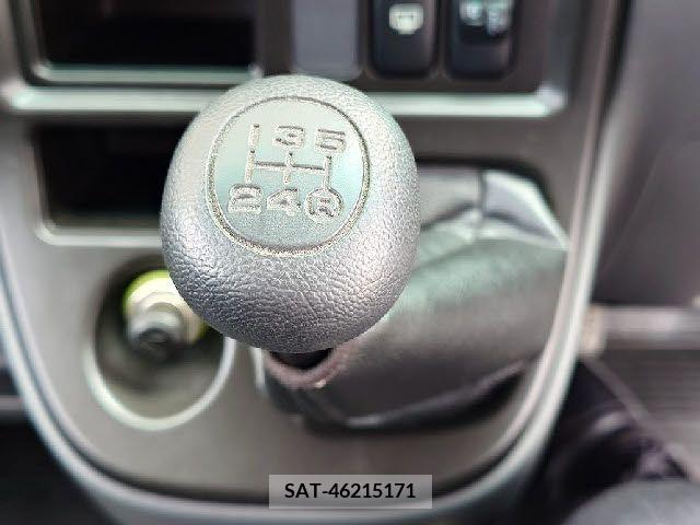 Toyota PIXIS VAN 2014-03 227537-19