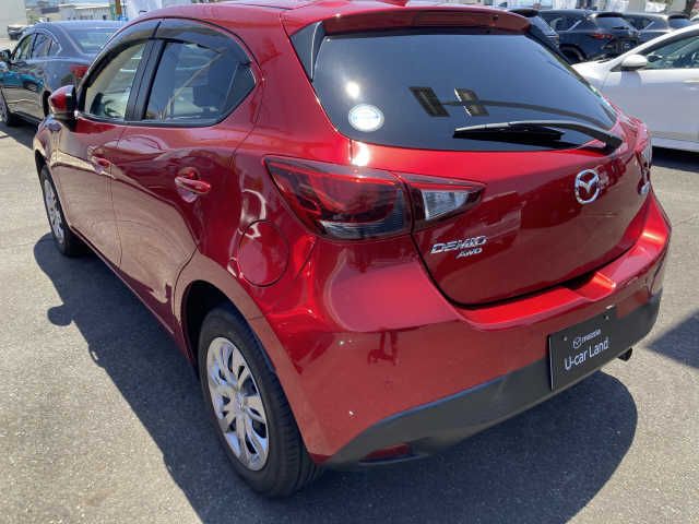 Mazda DEMIO 2017-12 4800-2