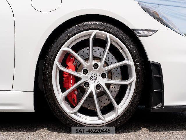 Porsche 718 Spyder 2021-06 320014-7