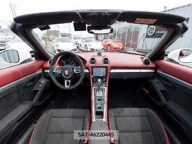 Porsche 718 Spyder 2021-06 320014-2