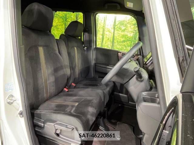 Honda N BOX CUSTOM 2019-06 214241-8