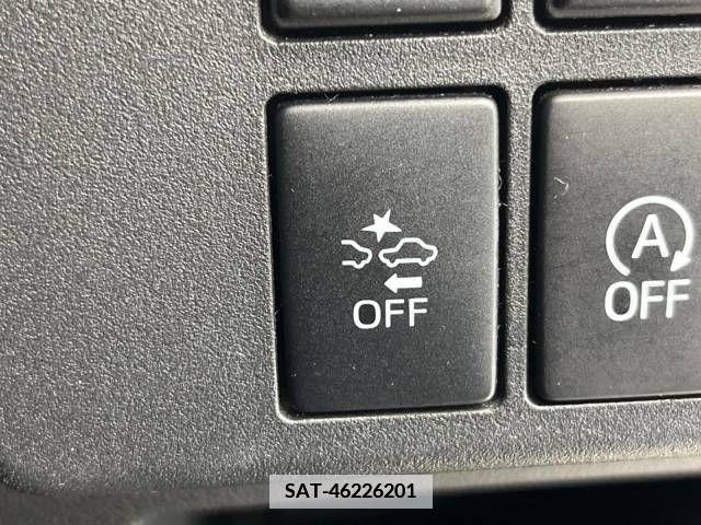 Daihatsu WAKE 2016-10 371098-3