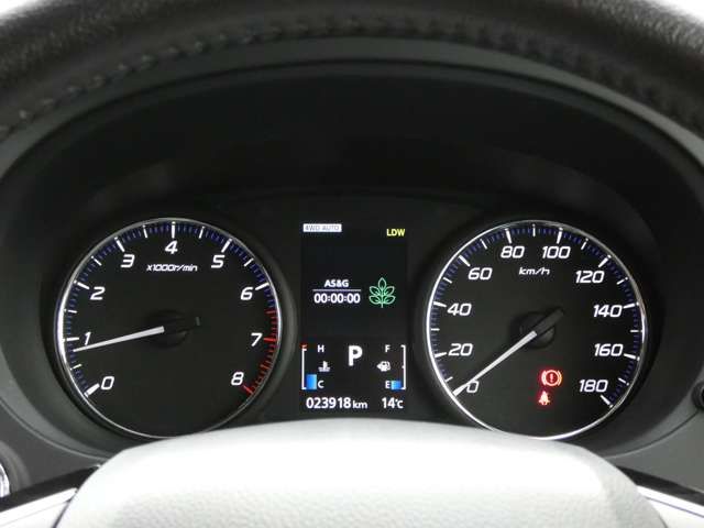 Mitsubishi OUTLANDER 2015-09 180629-11