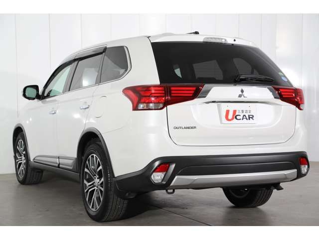 Mitsubishi OUTLANDER 2015-09 180629-17