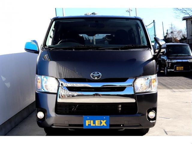 Toyota HIACE VAN 2017-01 182460-6